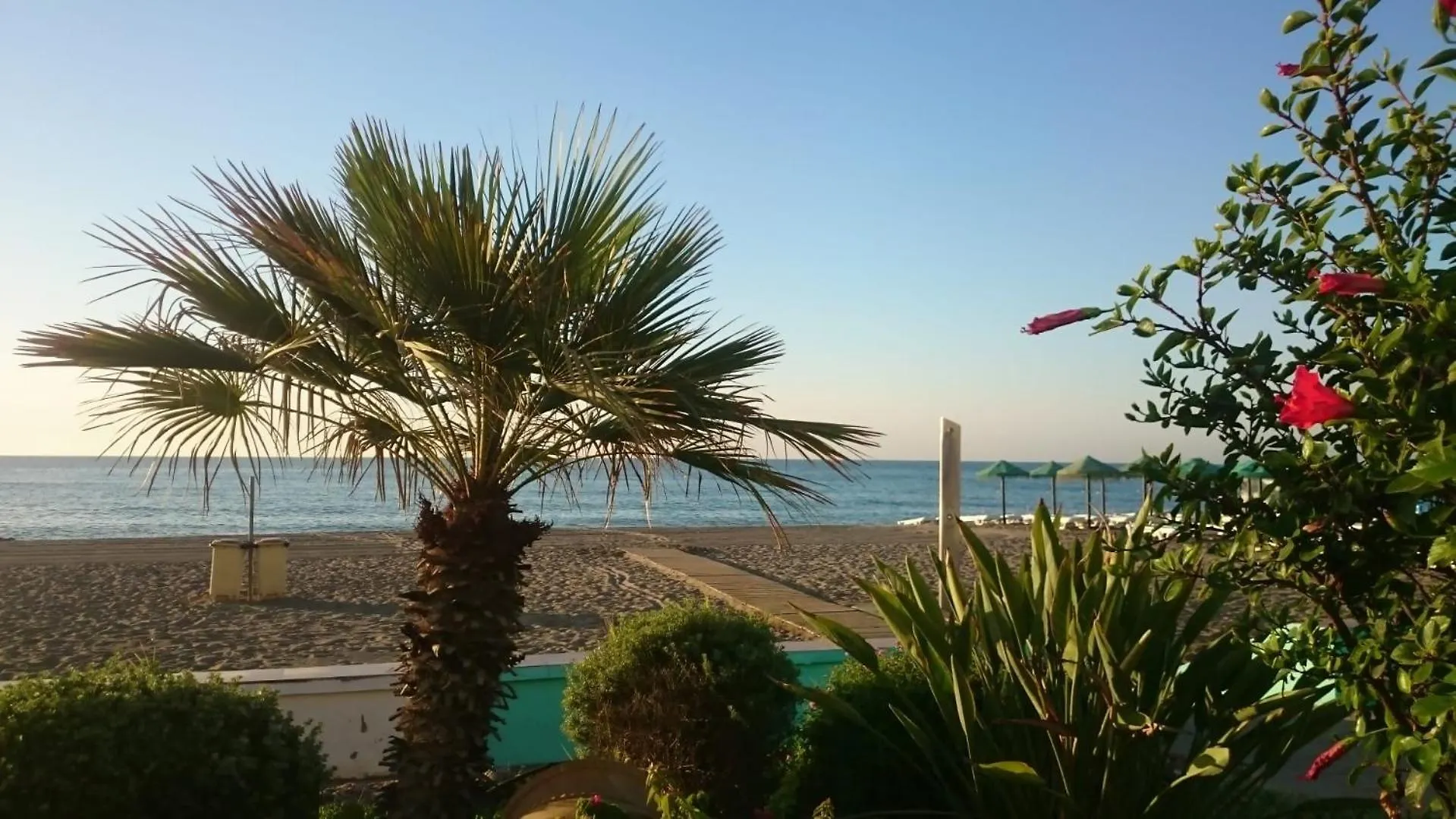 La Carihuelala Farola Apartment Torremolinos Spain