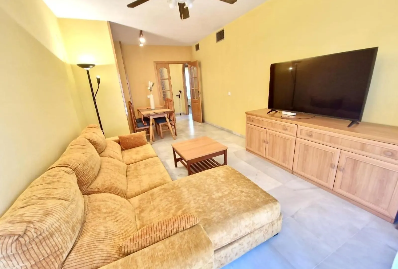 La Carihuelala Farola Apartment Torremolinos