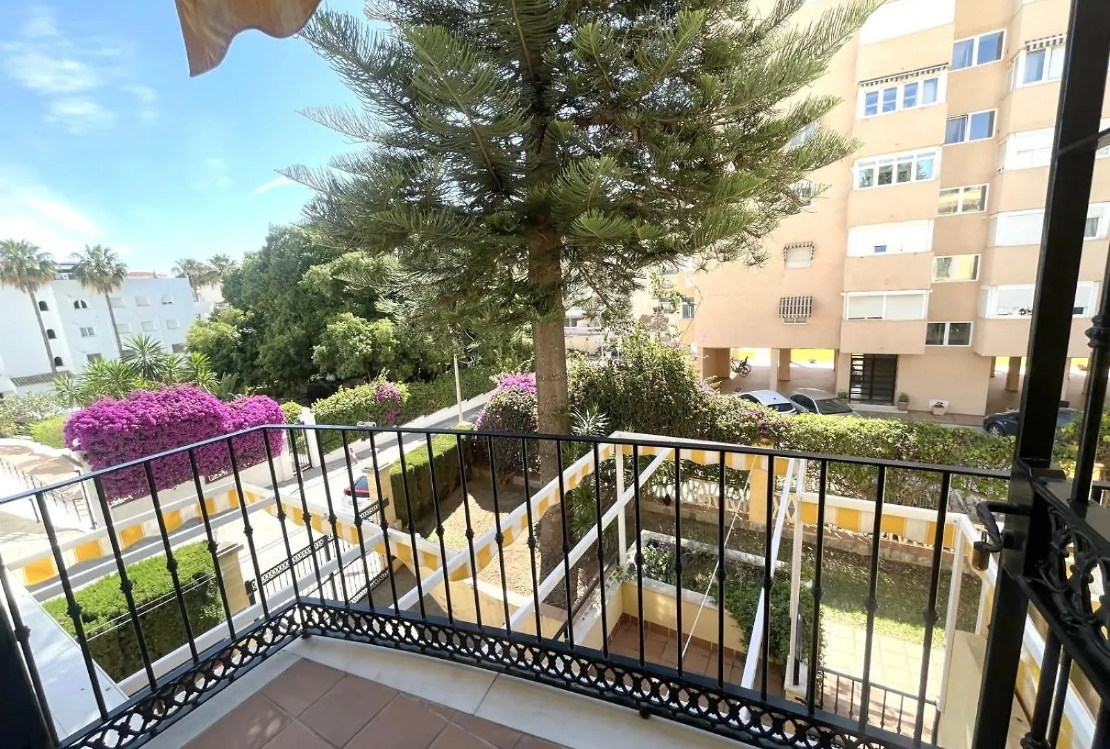La Carihuelala Farola Apartment Torremolinos 0*,